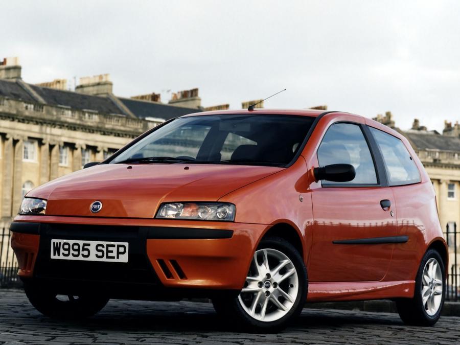  Fiat Punto Sporting 1999 года  (UK) (фото 3 из 6)